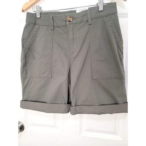 Style & Co Mid Rise Roll Cuff Shorts Size 8 Olive Green Cotton Blend - Picture 1 of 12